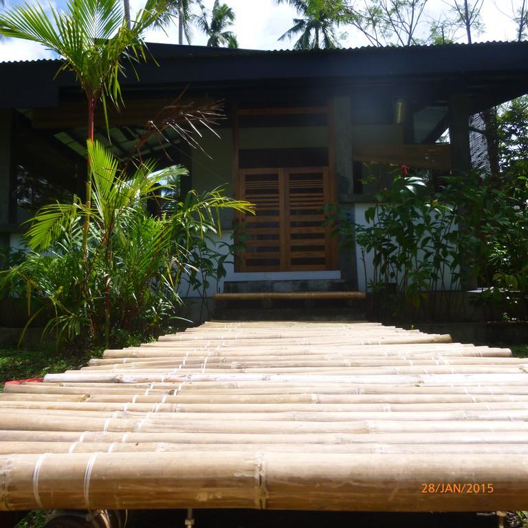 Somewhere Else Boutique Resort Mambajao Pokoj fotografie